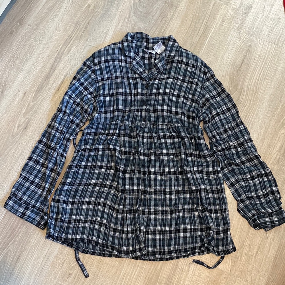 Maternity shirt